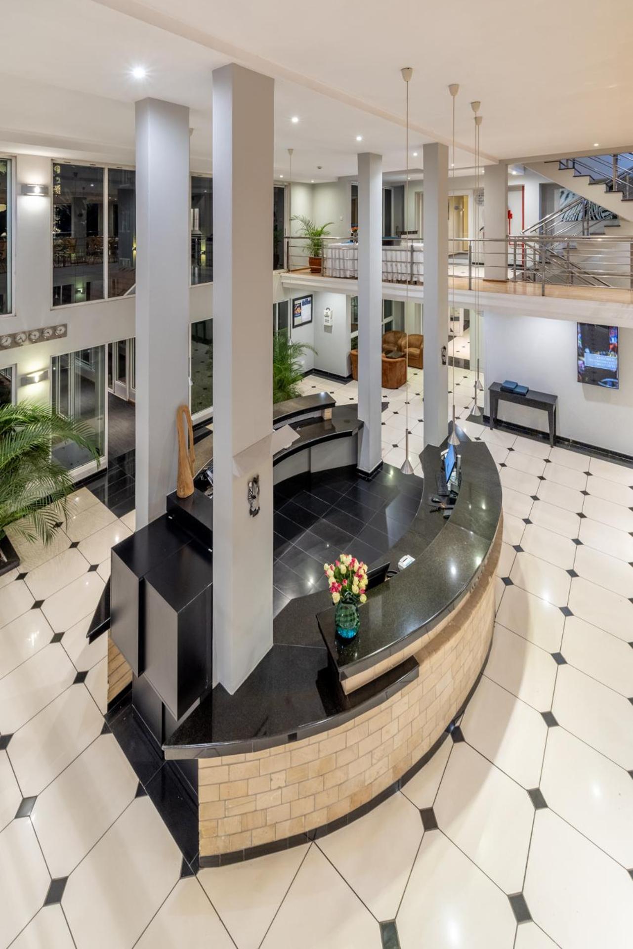 Best Western Nairobi Upper Hill Екстер'єр фото