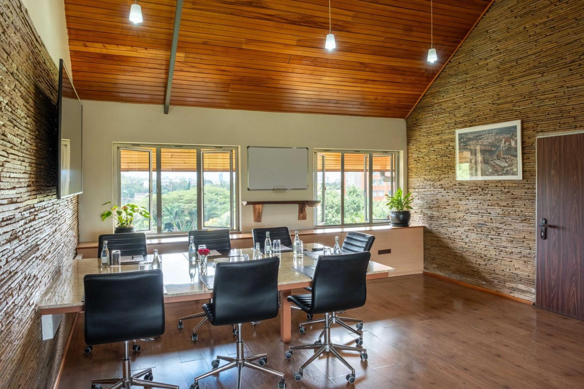 Best Western Nairobi Upper Hill Екстер'єр фото