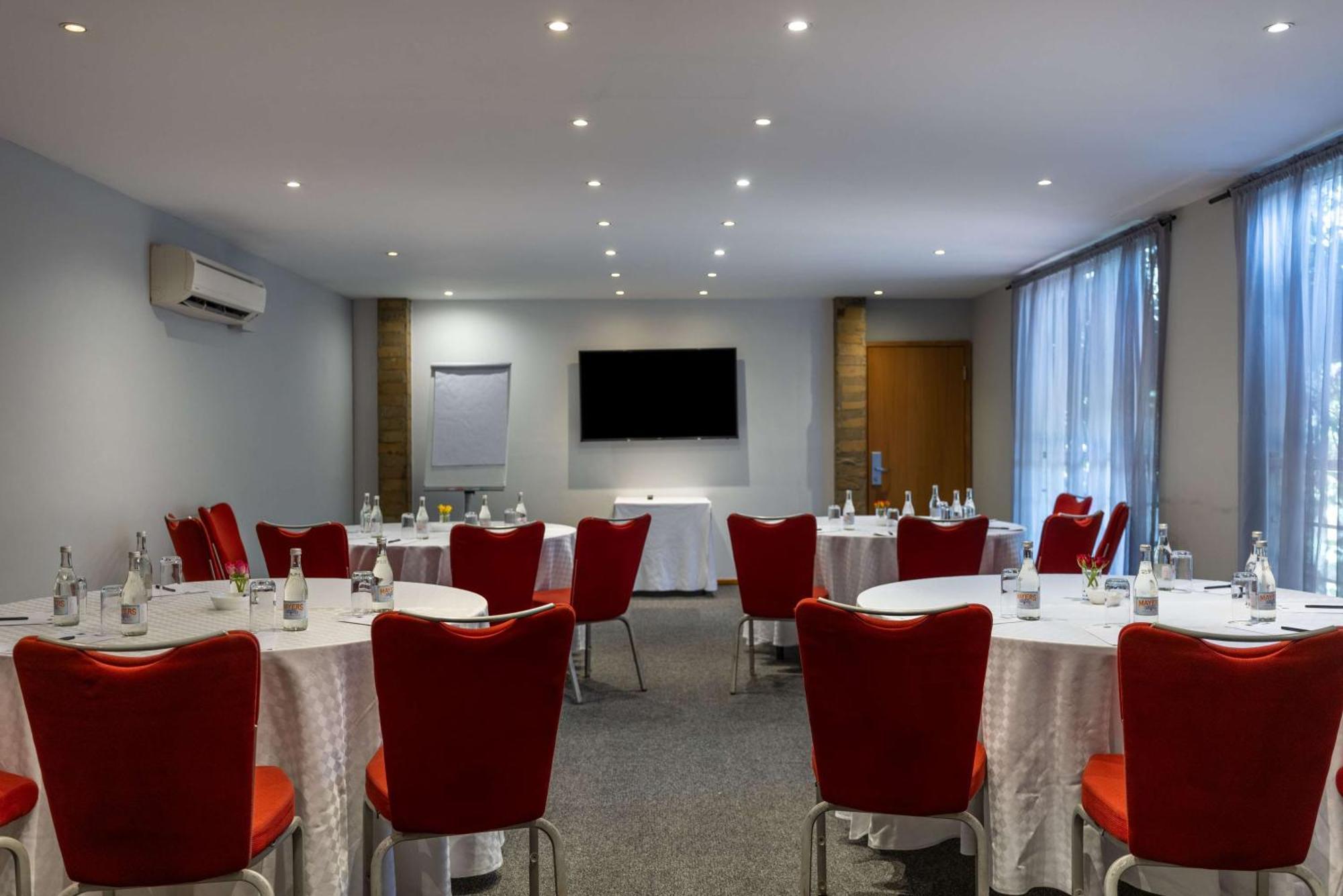 Best Western Nairobi Upper Hill Екстер'єр фото